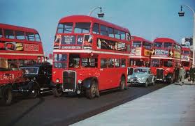 London Transport Rt928 On Route 43 London Bridge 1955 London Transport London Bus Bus Coach