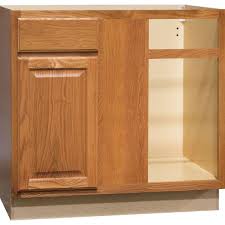 4.2 out of 5 stars 3. Hampton Bay Hampton Assembled 36x34 5x24 In Blind Base Corner Kitchen Cabinet In Medium Oak Kbbc45 Mo The Home Depot