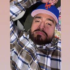 John Lazaro (@jarzo16)