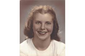 Jennifer Garlington's Instagram, Twitter & Facebook