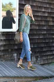 Pin By Crispy Webs On Denim For Days Clogs Outfit Fashion Clog Outfit Summer