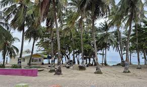 CLIMA NUBLADO Condiciones mar&iacute;timas estables con lluvias aisladas en la  isla El Instituto de Hidrolog&iacute;a, Meteorolog&iacute;a y Estudios Ambientales  (IDEAM) prev&eacute; para el Archipi&eacute;lago de San Andr&eacute;s cielo parcialmente  cubierto y lluvias