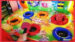Game pukul tikus idenya bikin ngakak untuk mengisi waktu senggang. Mainan Game Pukul Tikus Di Kid Fun Bersama Yangti Mainan Youtube