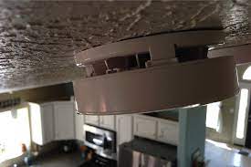 The photoelectric smoke detector uses a beam of light that goes from one side to the opposite one in the chamber. Smoke Detector Too Close To The Kitchen
