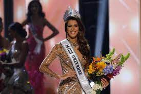 La sublime iris mittenaere, miss france 2016, a été couronnée plus belle femme du monde lors de l'élection de miss univers le 30 janvier 2017. Who Is Iris Mittenaere Miss France Crowned Miss Universe 2017 Facts And Photos