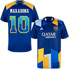 April 1981 bei einem 3:0 sieg gegen die boca juniors getragen. Diego Maradona Argentinien Und Neapel Retro Trikots T Shirts Von Subside Sports