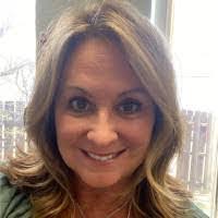 Kimberly Rumph's Instagram, Twitter & Facebook