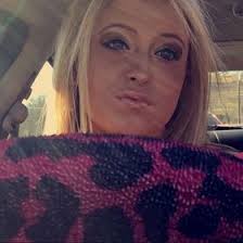 Courtney Bays's Instagram, Twitter & Facebook