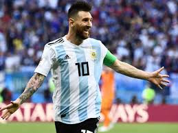 Bienvenidos a la página de facebook oficial de leo messi. Lionel Messi Argentina Star Back For Another Run At A Trophy Sports Illustrated