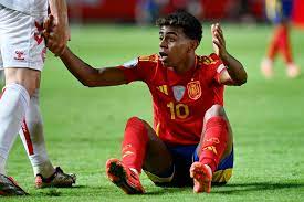 Lamine Yamal não tem lesão detectada, mas é desconvocado da seleção  espanhola por precaução