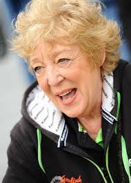 Debra Nimmo's Instagram, Twitter & Facebook