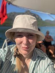 SUPER GRATEFUL.... Tonight was a special night. I got to introduce my  family to Richard Colman. I've become wonderful friends with Richard, and  he is the reason I was able to get