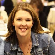 Sarah Mantooth's Instagram, Twitter & Facebook