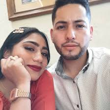 Estamos en servicio! Entregas a domicilio sin costo extra Visítanos en:Juan  calles #405 entre Evodio Alarcón y Rafael Rodríguez colonia el paraíso