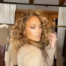 30+ unusual j lo short hair. Jennifer Lopez Reveals Short Hair Transformation During Lockdown And She Looks Amazing Hello