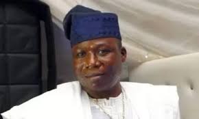 The defence headquarters (dhq) has stated that it did not send its operatives to spy on renowed political thug and oduduwa republic agitator, chief sunday adeyemo popularly known as sunday igboho. Naija News Basic Things To Know About Sunday Igboho New Naija News Naijacrawl