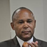 Louis Huddleston's Instagram, Twitter & Facebook