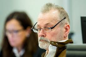 Pegawai kanan polis bantu seludup dadah dipenjara 21 tahun