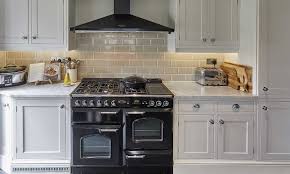 white shaker kitchen chidingfold kitchens