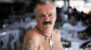 Better known by his nickname el risitas, meaning giggles, the comedian became known on the internet as spanish laughing guy. 14p Bhgdauptbm