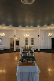 Blossom Heath Inn St Clair Shores Mi Venues Wedding Prices Wedding Venues