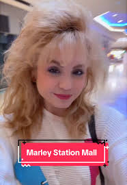 Had the best time with @Violet Sky 80s and @Dan Bell at Marley Station last  month! #80s #vintage #marleystationmall #retro