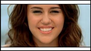 Al igual que las estrellas tienen la luna. When I Look At Du Miley Cyrus Songs Foto 35450376 Fanpop