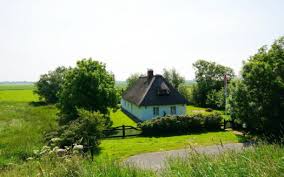 Hier finden sie häuser vieler immobilienportale und durch die einfache & schnelle häusersuche mit intuitiven. Z Immobilien Eiderstedt Immobilien Zum Kauf Oder Zur Miete Leben Wo Andere Urlaub Machen