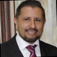 50+ perfiles de «Manuel Arceo»