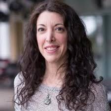 Robin Bloom's Instagram, Twitter & Facebook