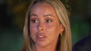 Bachelor”-Emma rasar mot kritiska frågor under Last supper