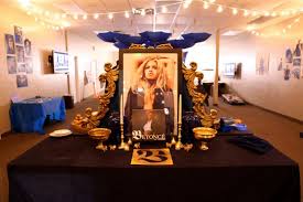 First pictures emerge of vip … перевести эту страницу. Beyonce Fans Throw Baby Shower For Blue Ivy Carter Photos