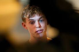 Fotball-profilar tryglar Fitjar om hjelp