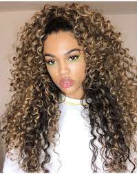 Pin By Ambushed Salon On Crespas Cacheadas E Onduladas Curly Hair Styles Naturally Curly Hair Styles Beautiful Curly Hair