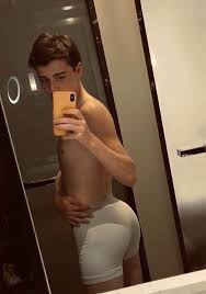 Noah shnapp - 73 photo