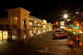 Built in 1852 as a cotton warehouse. Quality Inn Savannah Historic District Home Facebook