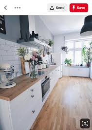 No Overhead Cupboards Are Nice Renovation Cuisine Cuisines Maison Decoration De Cuisine
