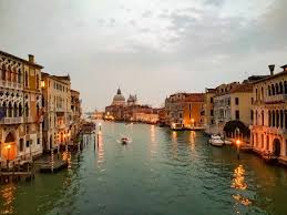 If all roads lead to rome, then they all end here. Roteiro De Viagem Para Italia Milao Verona Veneza Palermo Catania E Cagliari Destinos Notaveis