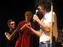 Compra vinili, cd e altro di caparezza nel marketplace di discogs. Caparezza Wikipedia