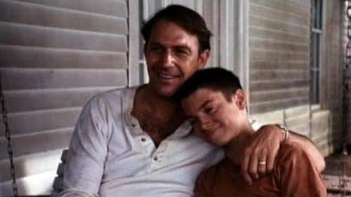 The War (1994) - IMDb