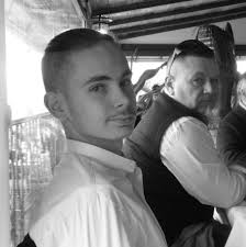 What is the best scenic route from Florence to Montepulciano?