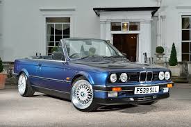 Multiplexed networks were introduced on cars in the bmw 850i, and exploded from there. Bmw E30 Convertible Buyer S Guide Classics World