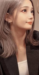 昼間はカッコよく生きて夜は可愛い女の子で生きていきたい🩵