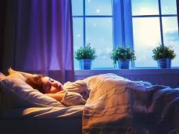 Ideally, children who share a room should be as close in age as possible. The Right Age For Your Child To Have His Own Bedroom Times Of India