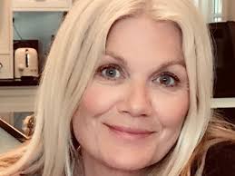 Hun ønsker alle en deilig sommer