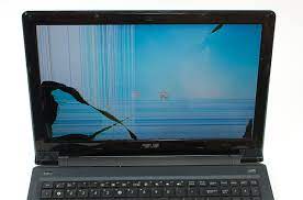 A Cracked Screen Can Make A Laptop Unusable Luckily You Can Fix It Bill Detwiler Gives You Step By Step Ins Laptop Screen Repair Laptop Screen Screen Repair