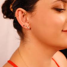 Salt and Pepper Diamond Flat Back Earrings 14k Solid Gold, Tiny Rose Cut  Salt and Pepper Diamond Labret Studs, Minimalist Diamond Studs