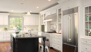 The rta cabinet pieces fit together more like a jigsaw puzzle, giving you greater ease of assembly and a much more professional look. Gramercy White Discount Kitchen Cabinets Rta Cabinets At Wholesale Prices Captcabinets