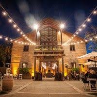 Surrounded By Beautiful Grapevines And Foothills Wente Vineyards Has Becom Bay Area Wedding Venues Winery Wedding Locations Northern California Wedding Venues