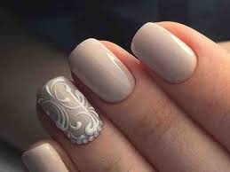 طلاء أظافر مناكير بألوان وزخارف مميزة بنات صورة ١ beige nails classy nail designs classy nails